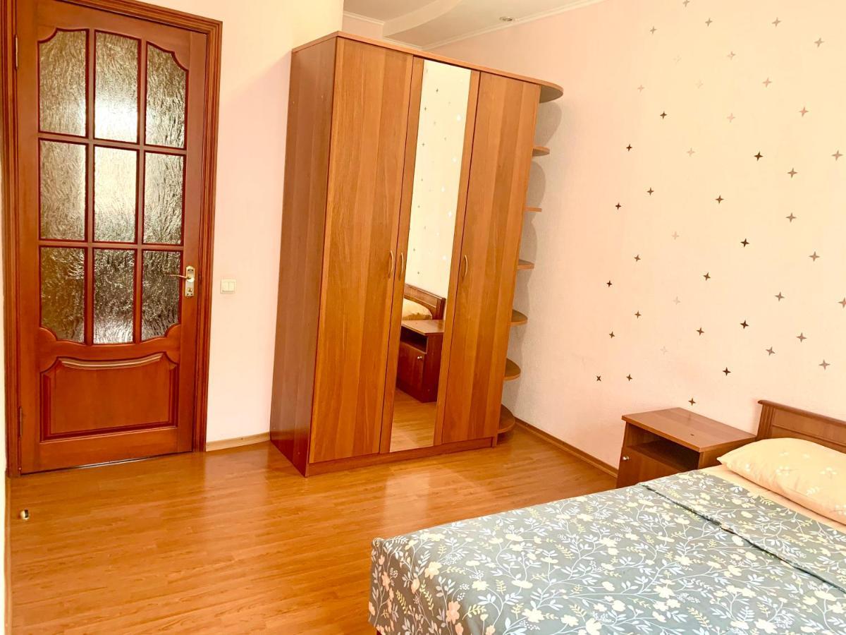 Apartaments On Pavlovskaya 8 Harkiv Dış mekan fotoğraf